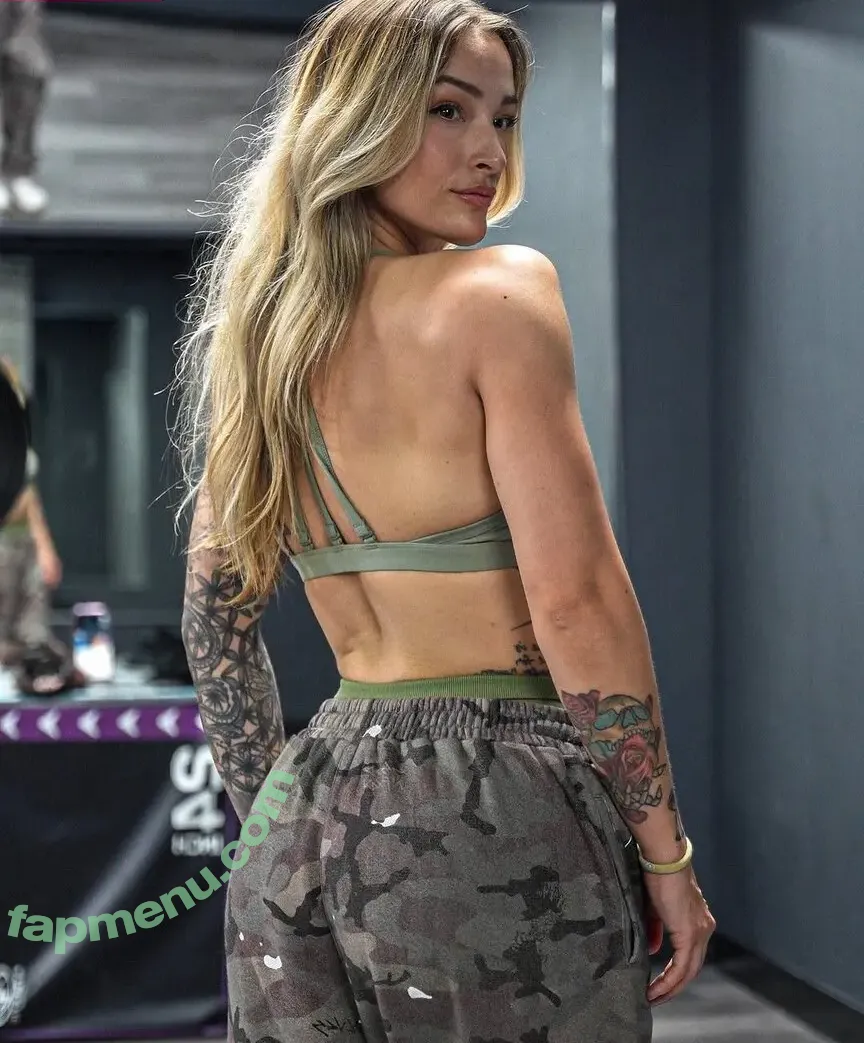 emster97 nude photo #0011 (emster9 / emster_97)