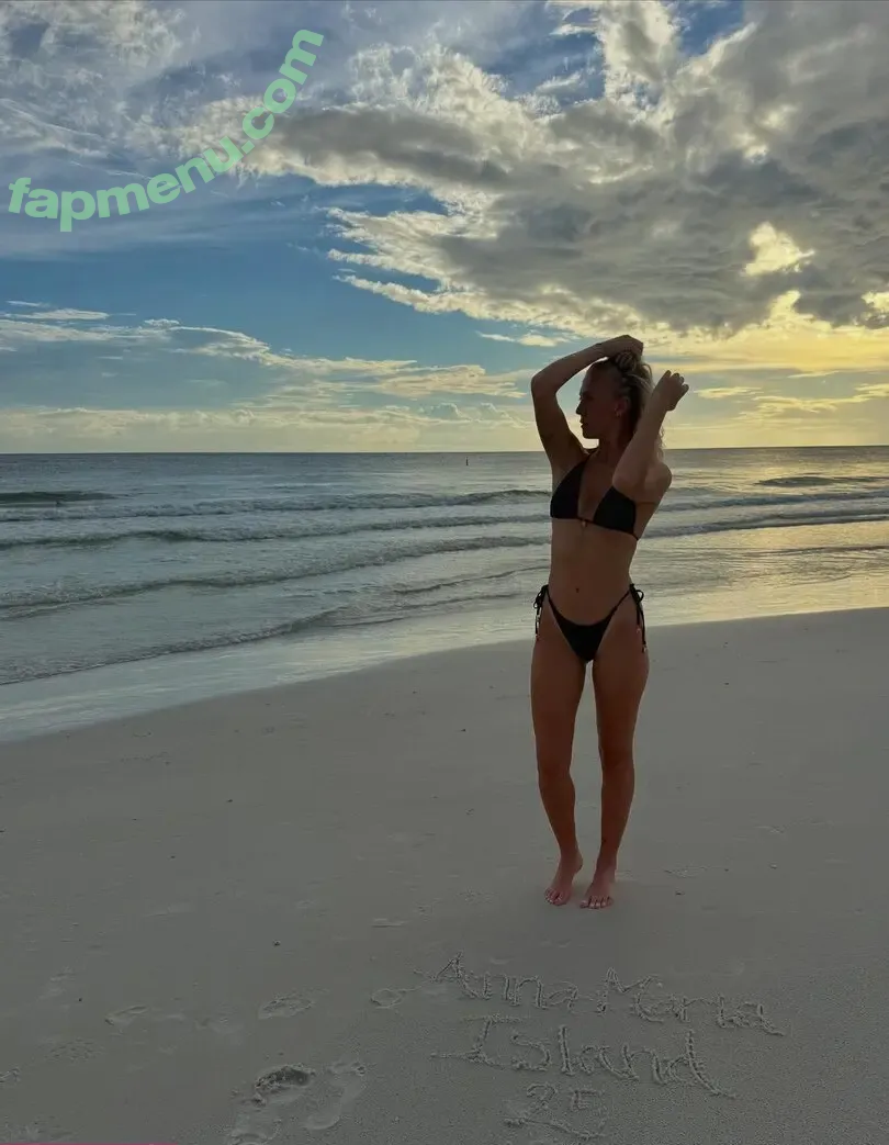 emwallbank nude photo #0035 (miwallbank)