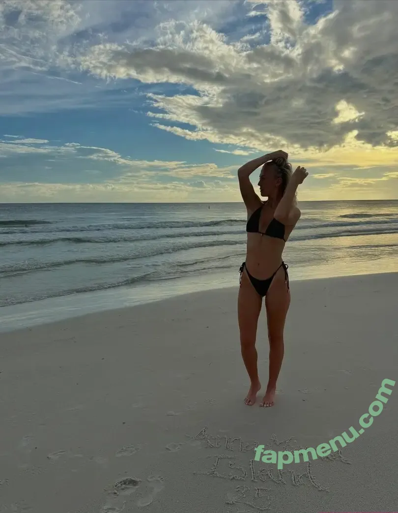 emwallbank nude photo #0037 (miwallbank)
