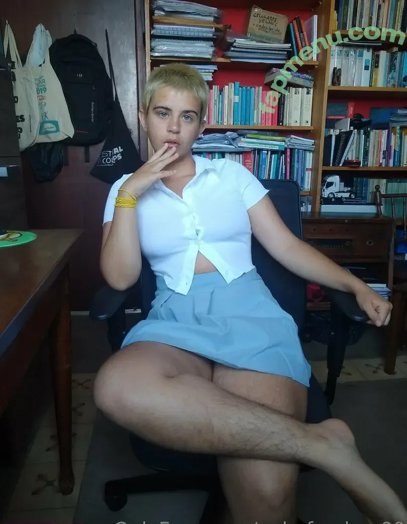 enbyfemboy00 nude photo #0001 (thedivinefemboy)