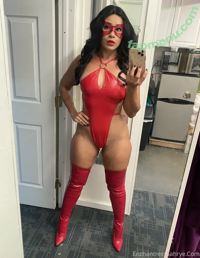 enchantresssahrye nude photo #0014 (encha_sah_rye)