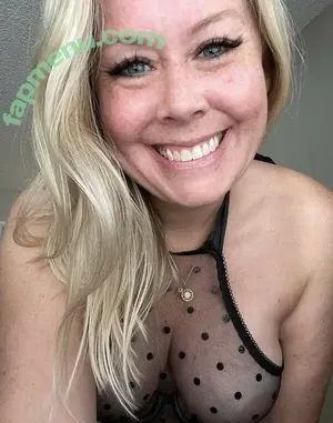 energyenhancer / katieeesh nude photo #0012