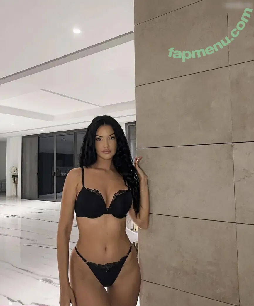 Enisa bukvic nude photo #0001 (Enisa.bukvic)