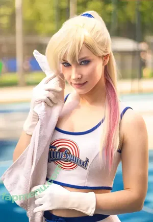 Enji Night / enjinight nude photo #0008