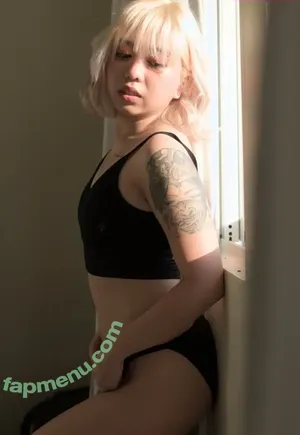 Enmaculate669 / Emieinks nude photo #0068