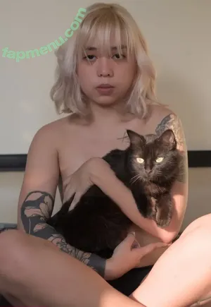 Enmaculate669 / Emieinks nude photo #0072