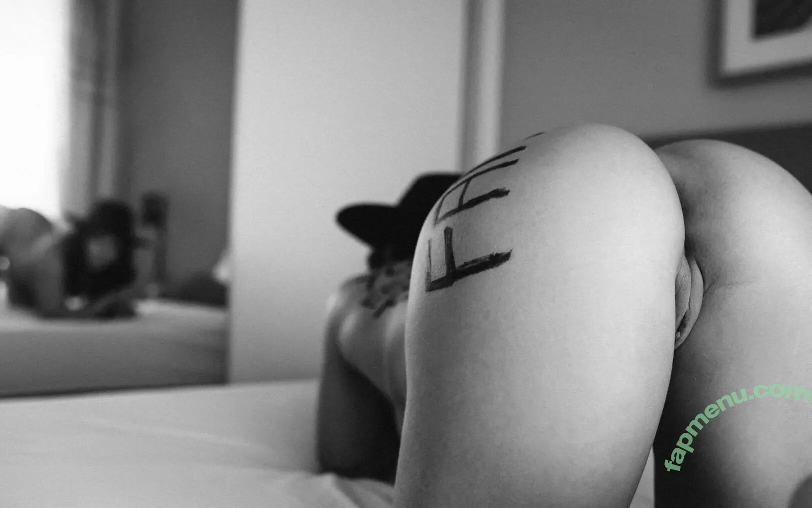 Ensaios Sensuais nude photo #0321 (boudoir de amadoras / ensaiosensual_emidio)