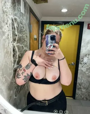 entanglemistress / lilyphillip_s nude photo #0145