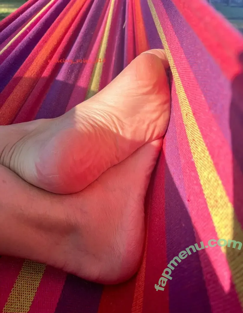 enticing_soles nude photo #0022 (enticing.soles)