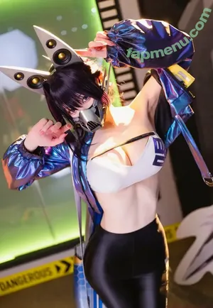 Enticingtitties / iamenticing / perplexbitty nude photo #0021