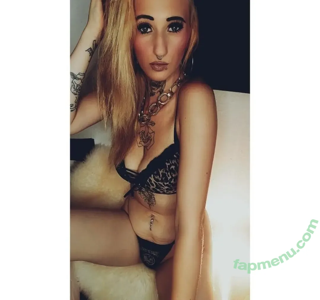 Enya Radtke nude photo #0020 (enya_radtke)