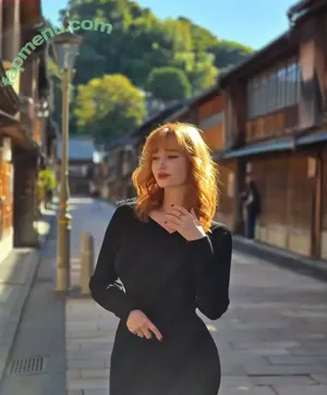 era.akage / era.aimee nude photo #0022