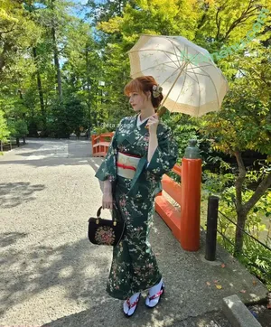 era.akage / era.aimee nude photo #0027