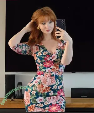 era.akage / era.aimee nude photo #0032