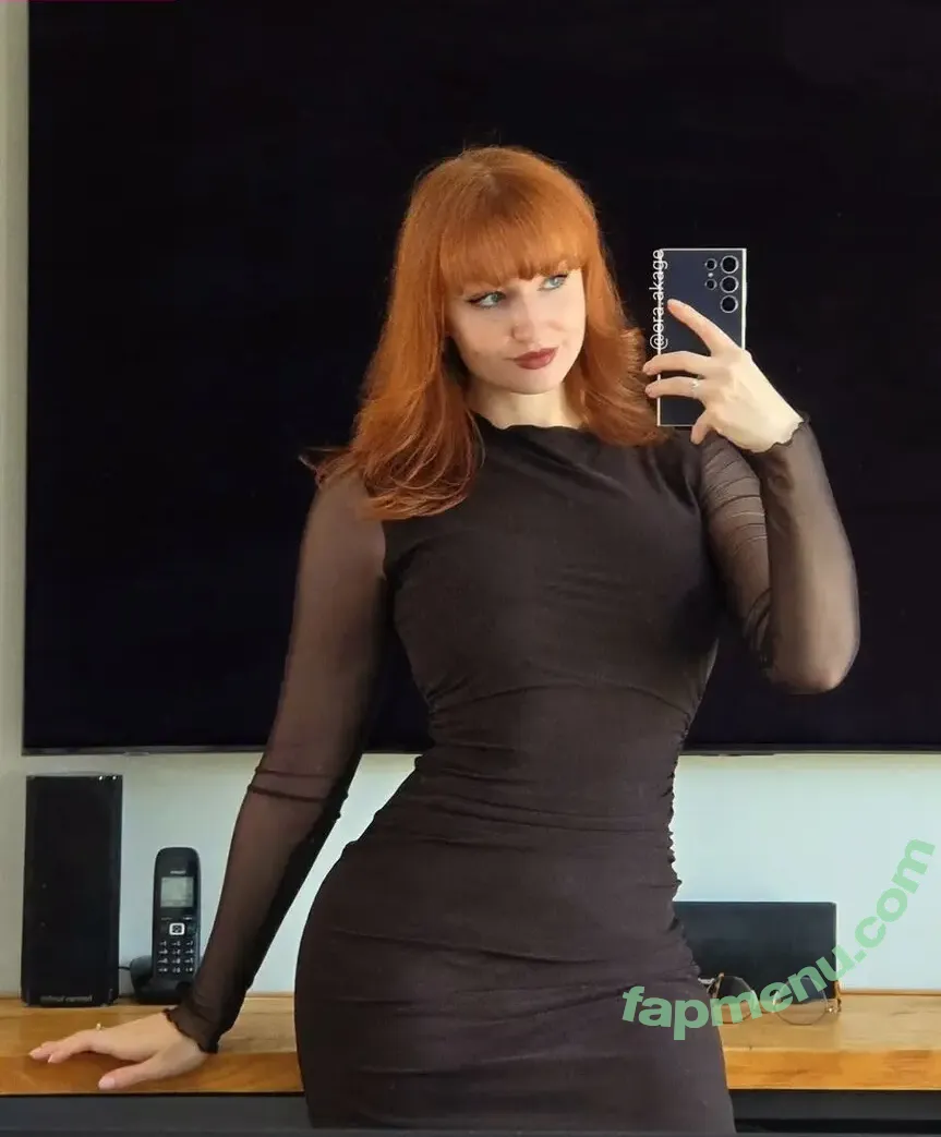 era.akage nude photo #0005 (Esther / era.aimee)