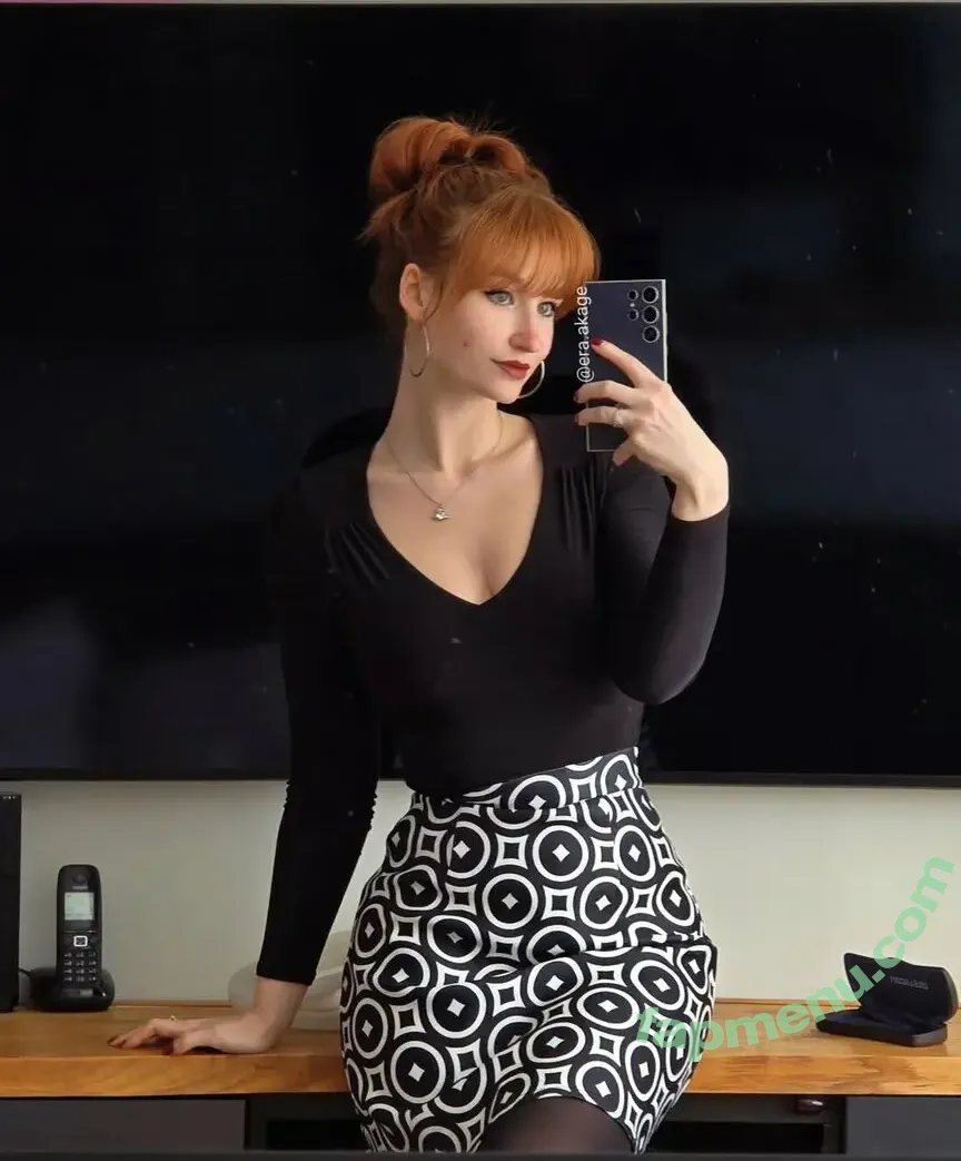 era.akage nude photo #0010 (Esther / era.aimee)