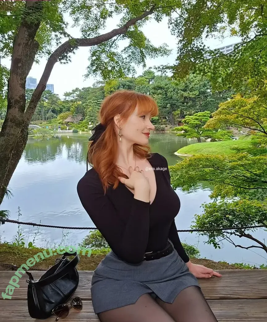 era.akage nude photo #0011 (Esther / era.aimee)