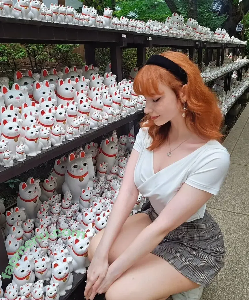 era.akage nude photo #0024 (Esther / era.aimee)