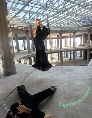 Era Istrefi / deaditebabe / eraistrefi / itseraistrefi nude photo #0040