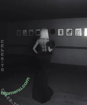 Era Istrefi / deaditebabe / eraistrefi / itseraistrefi nude photo #0075