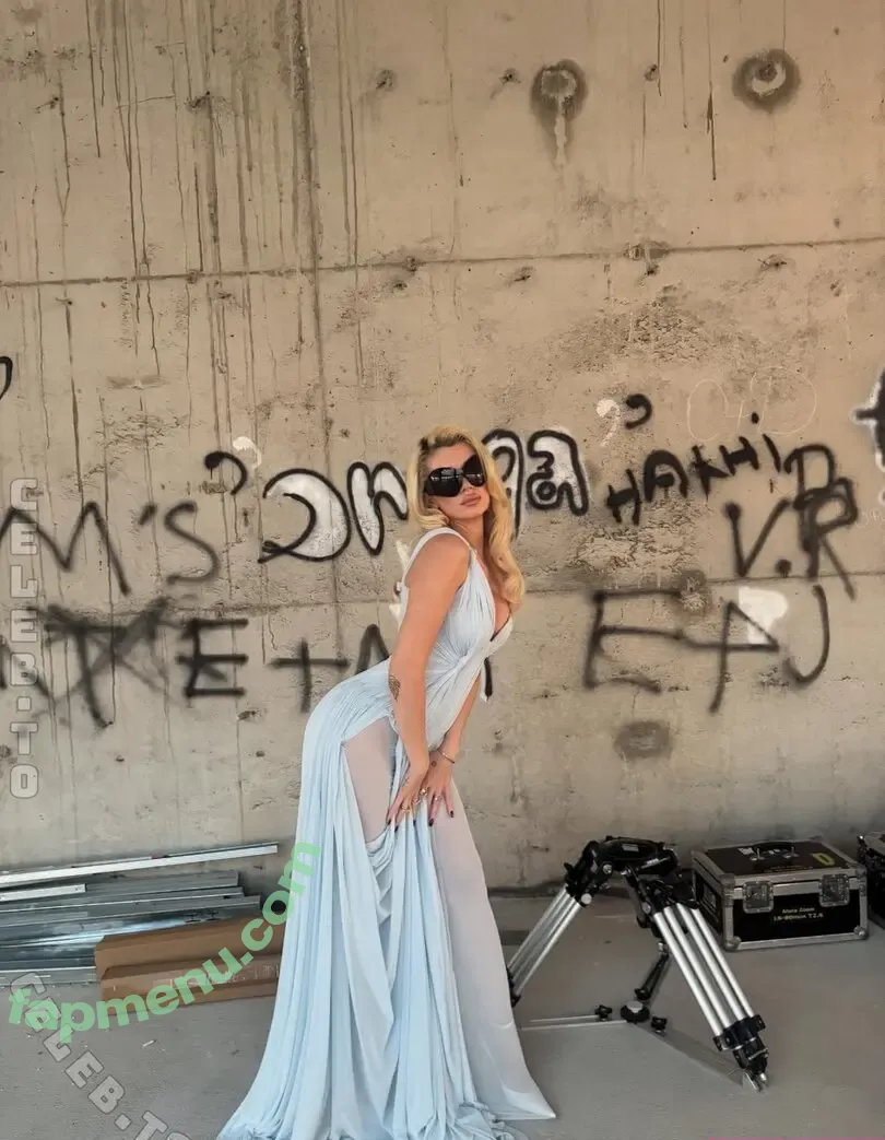 Era Istrefi nude photo #0035 (deaditebabe / eraistrefi / itseraistrefi)