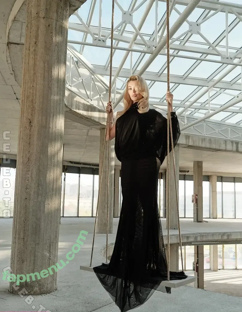 Era Istrefi nude photo #0042 (deaditebabe / eraistrefi / itseraistrefi)