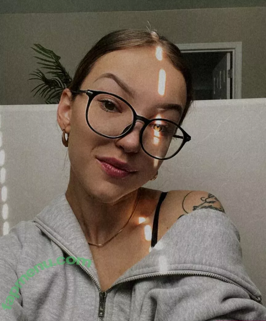 Eralia nude photo #0001 (erygarza / itseralia)