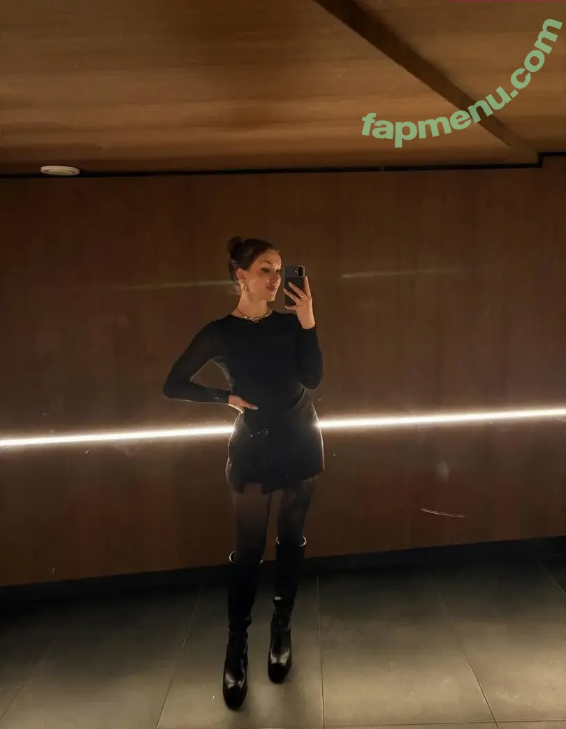 Eralia nude photo #0254 (erygarza / itseralia)