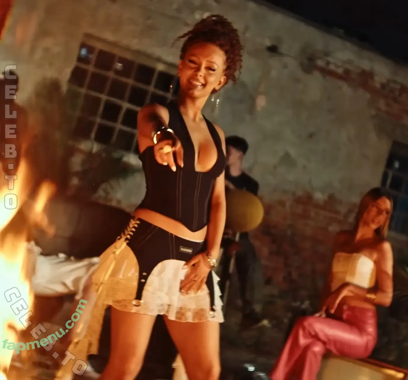 Erda nude photo #0100 (erdapossible)