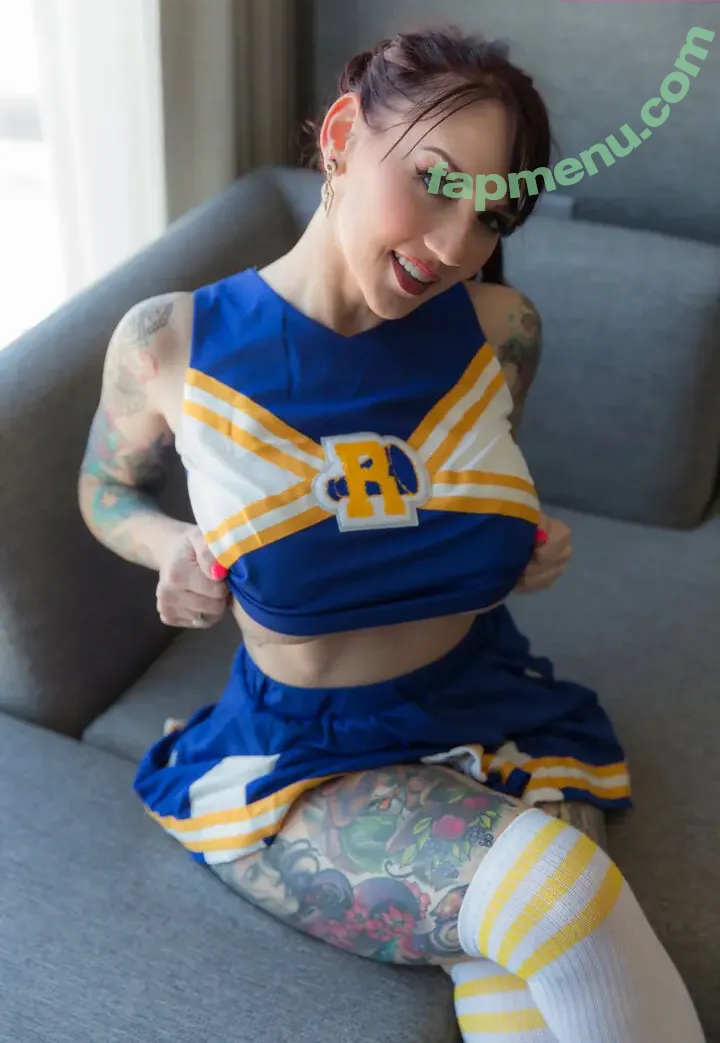 Erica Fett nude photo #1370 (Ericafett / erica.fett)