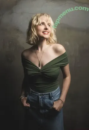 Erica Rhodes / ericarhodes nude photo #0009