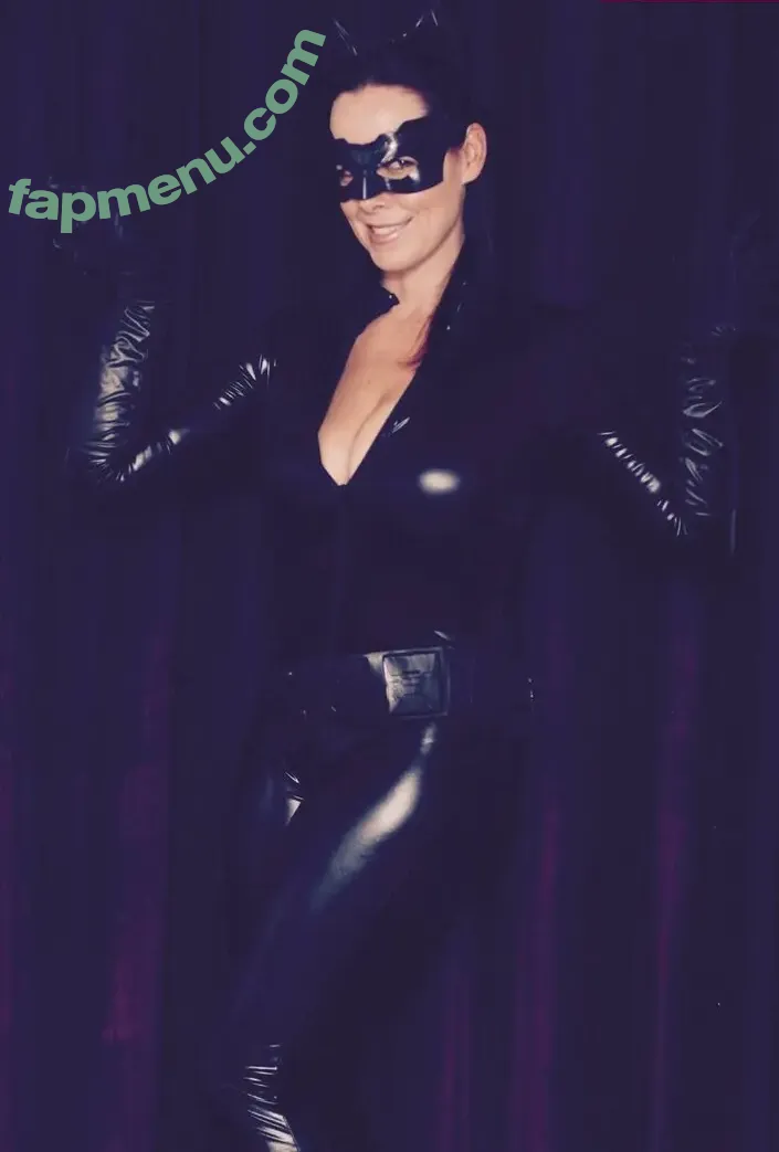 Erica Schroeder nude photo #0042 (ericaschroederva)