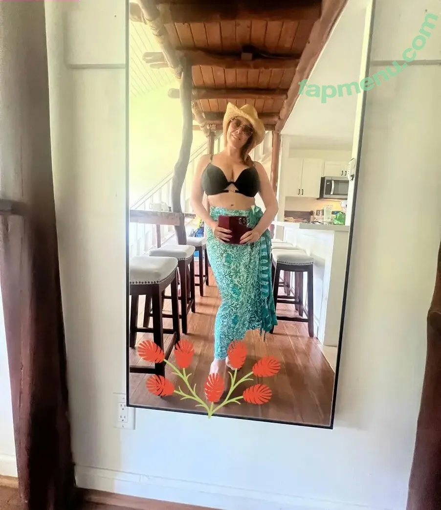 Erica Schroeder nude photo #0066 (ericaschroederva)