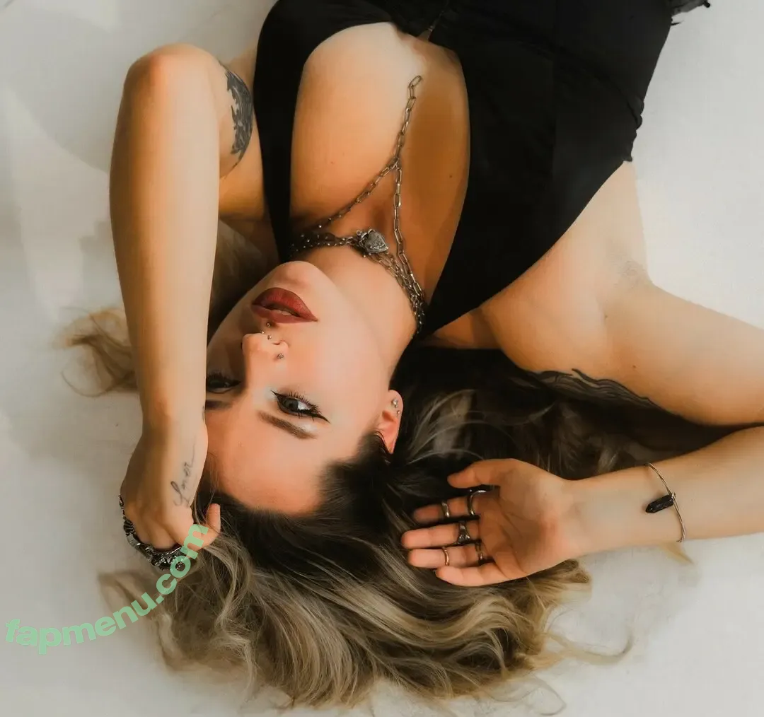 ericaleann_ nude photo #0008 (ericaleannxoxo)