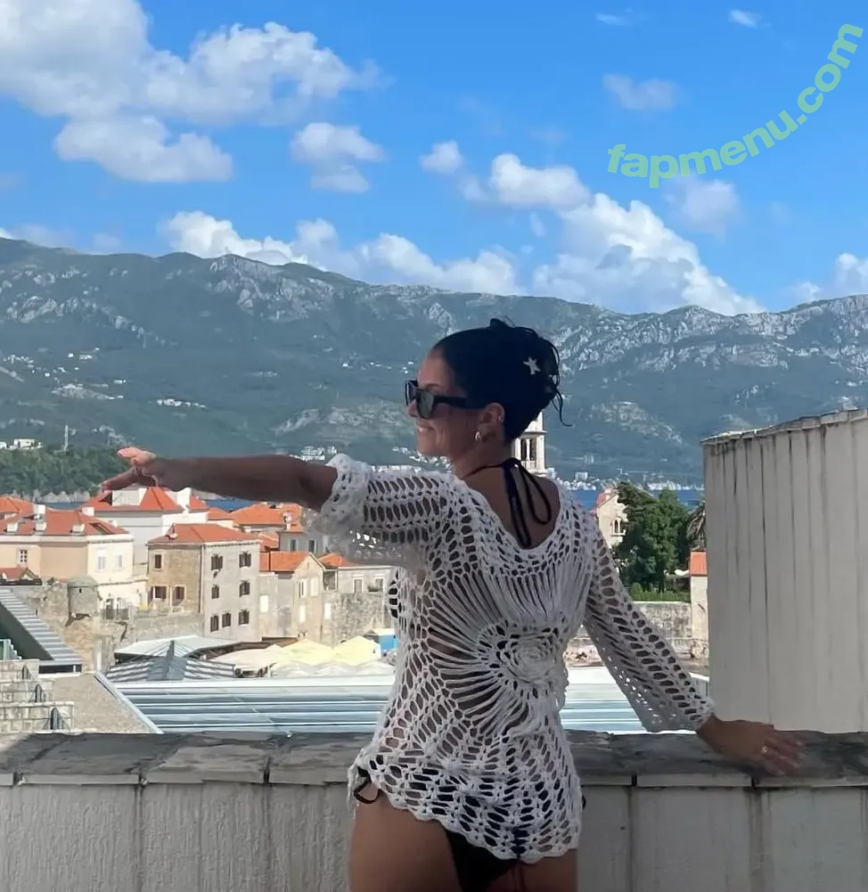 erika_america nude photo #0053 (erika_america_ot / mserica01)