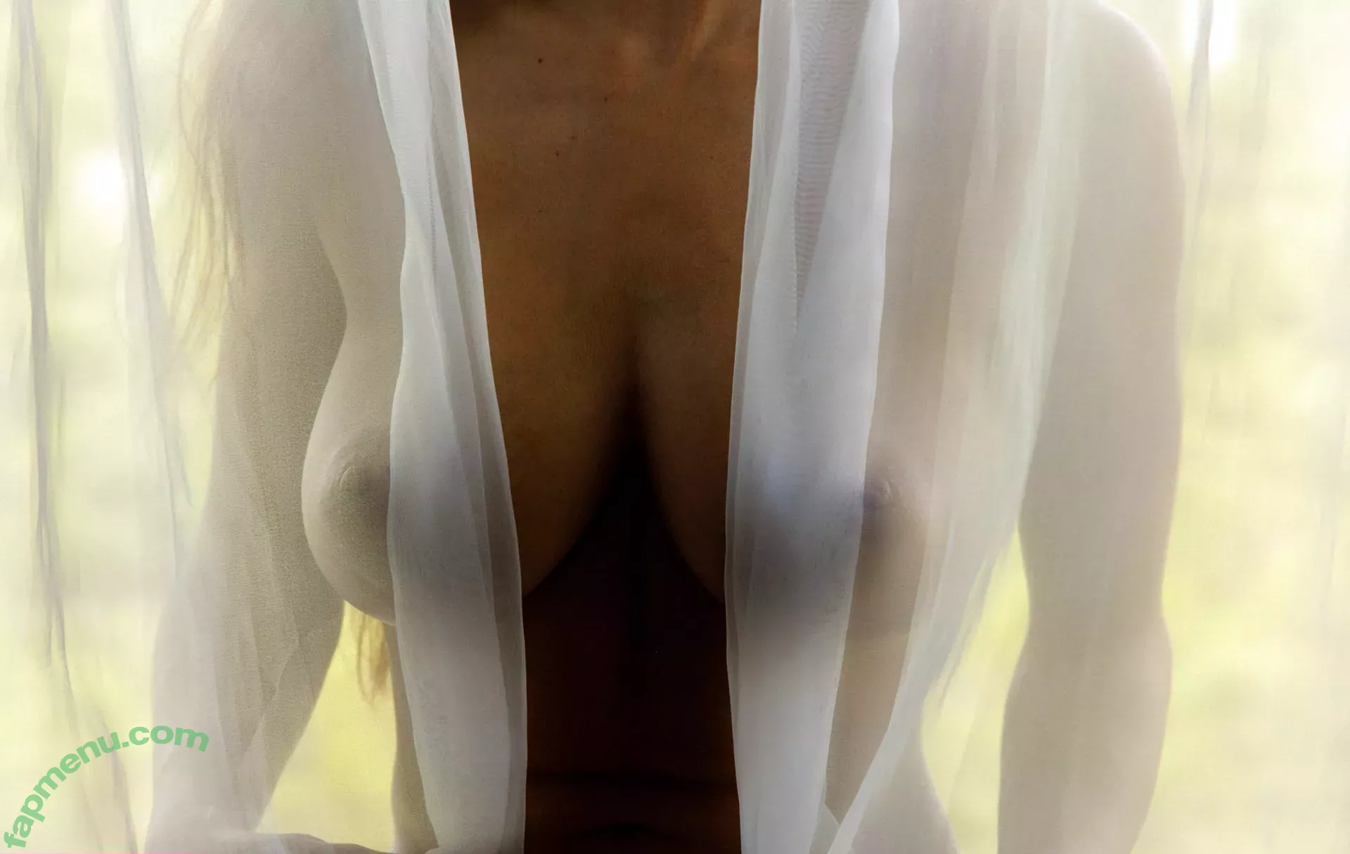 Erika Atomika nude photo #0014 (Vyness Lucero / iamatomika)