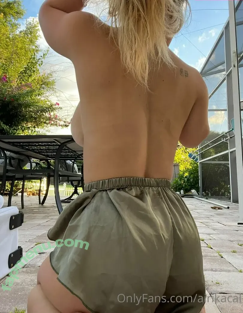 Erika Calabrese nude photo #0006 (airikacal_ / erikacalabresee)