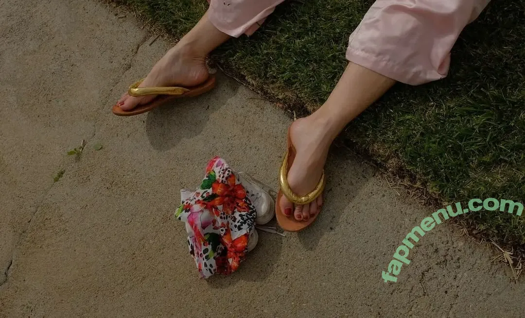 Erika Christensen nude photo #0075 (erikachristensen)