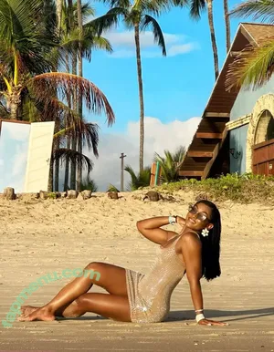 Erika Januza / erikajanuza nude photo #0246