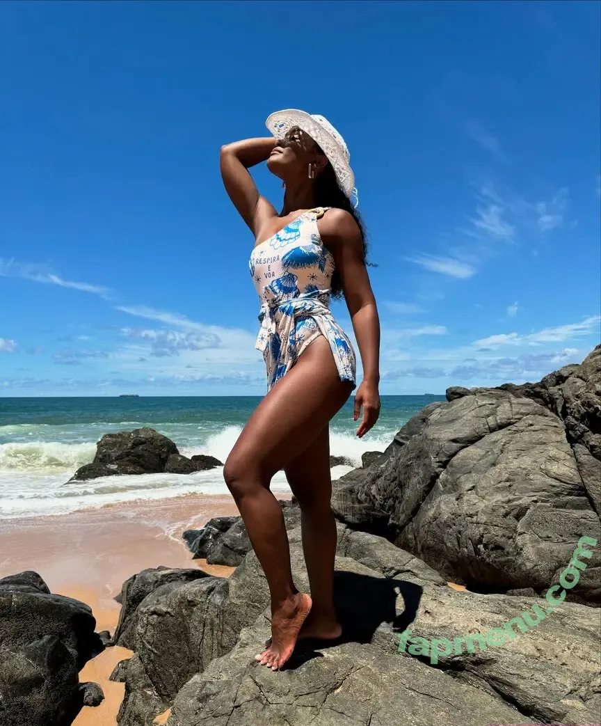 Erika Januza nude photo #0195 (erikajanuza)