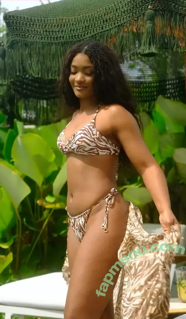 Erika Januza nude photo #0220 (erikajanuza)