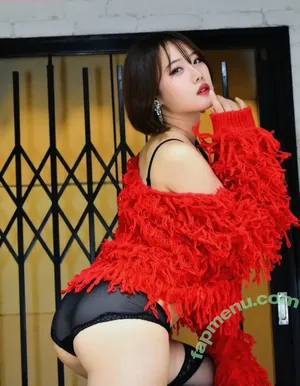 Erika Momoyama / eri0208i / erika_momoyama nude photo #0107