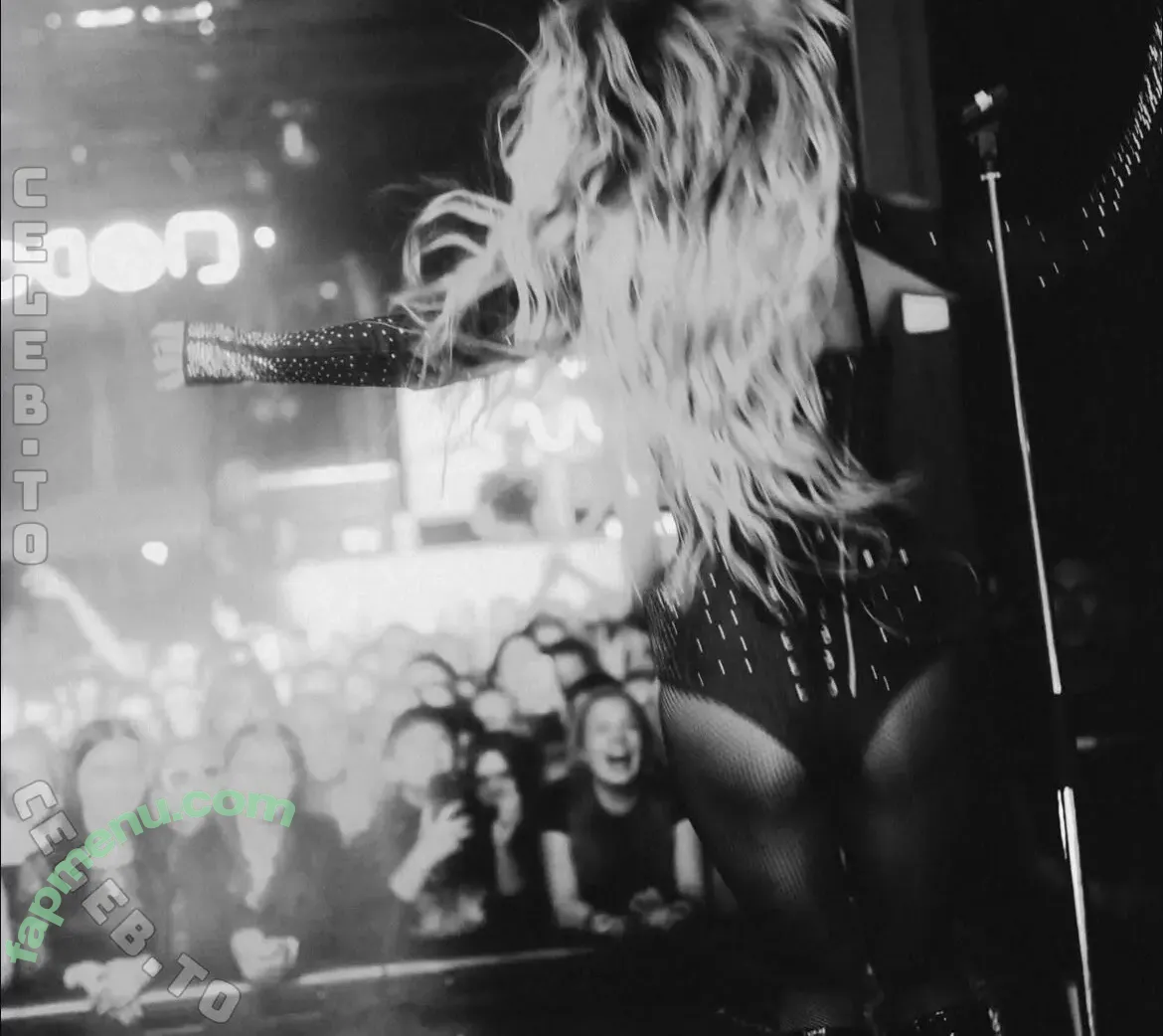 Erika Vikman nude photo #0066 (erikavikman / erikavikmanofficial)