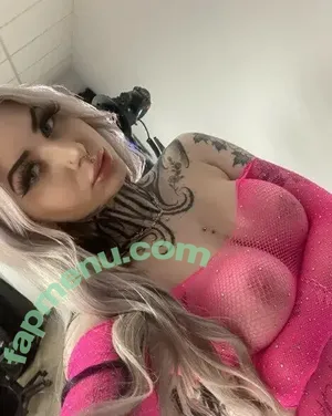 Erikakaayy / Coffinshorty / Punkbarbiecx nude photo #0015