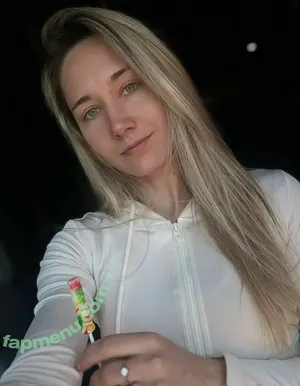 erikamullerlove / erikamullerofficial nude photo #0091