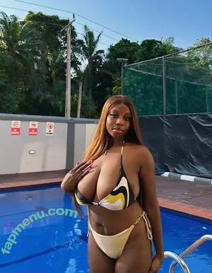 Erimegar nude photo #0018