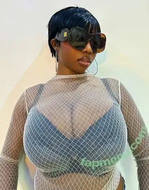 Erimegar nude photo #0028