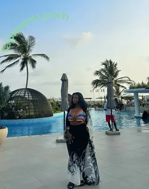 Erimegar nude photo #0043