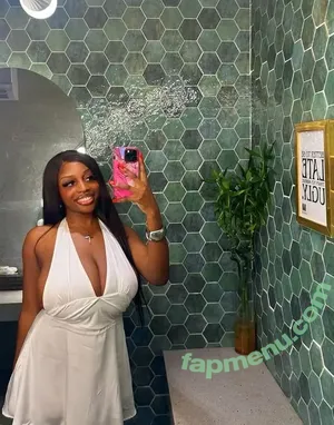 Erimegar nude photo #0055