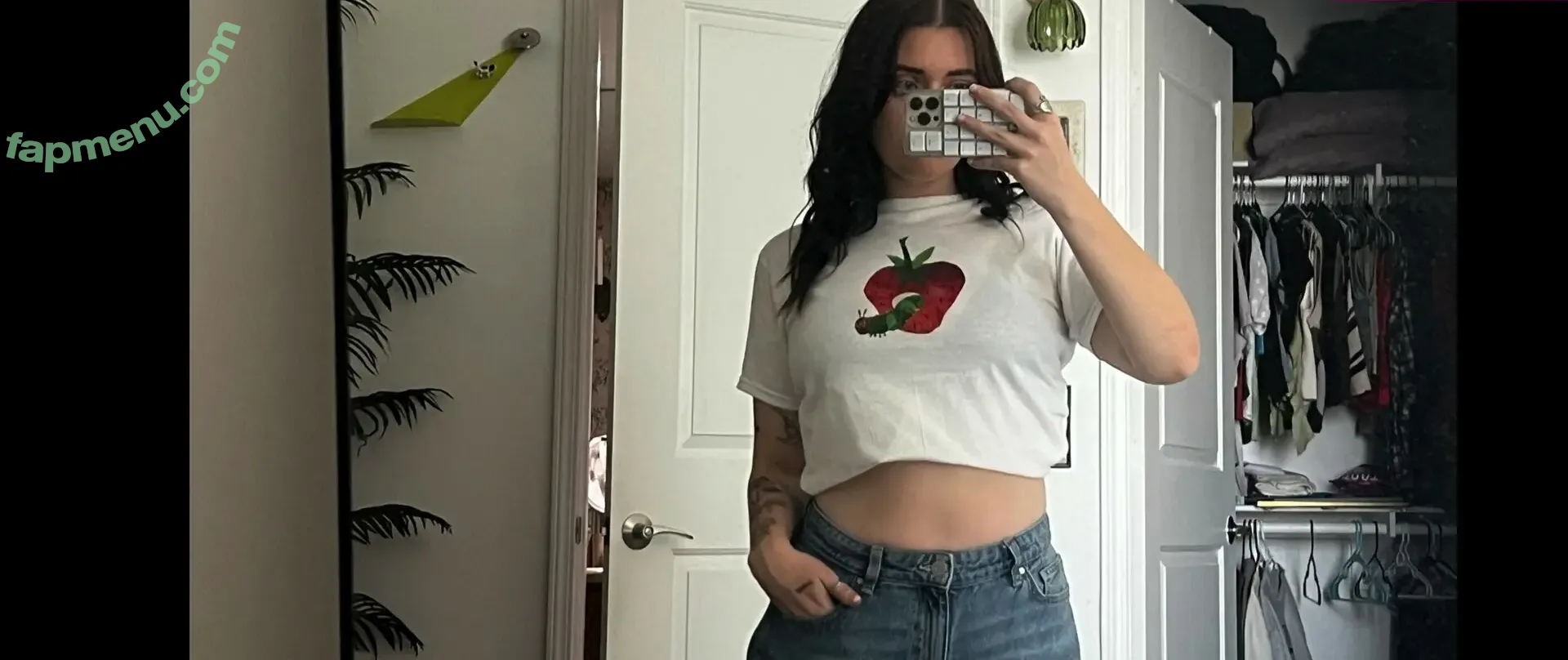 Erin Dougal nude photo #0143 (Smosh / erindougal)